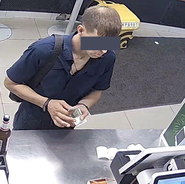 Фото Новосибирец расплатился фальшивой двухтысячной купюрой в кафе на улице Ватутина 2 - Сиб.ФМ Фото Новосибирец расплатился фальшивой двухтысячной купюрой в кафе на улице Ватутина 2